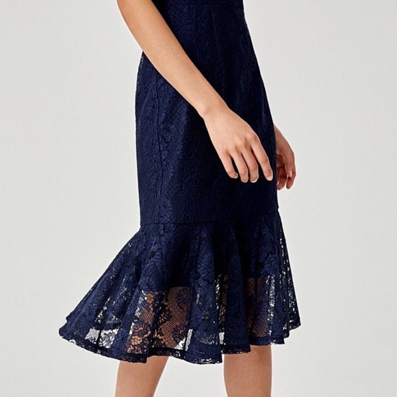 Bardot Dress Womens 4/XS Navy Fiona Face Trumpet Feminine Party Event Midi - Picture 11 of 12